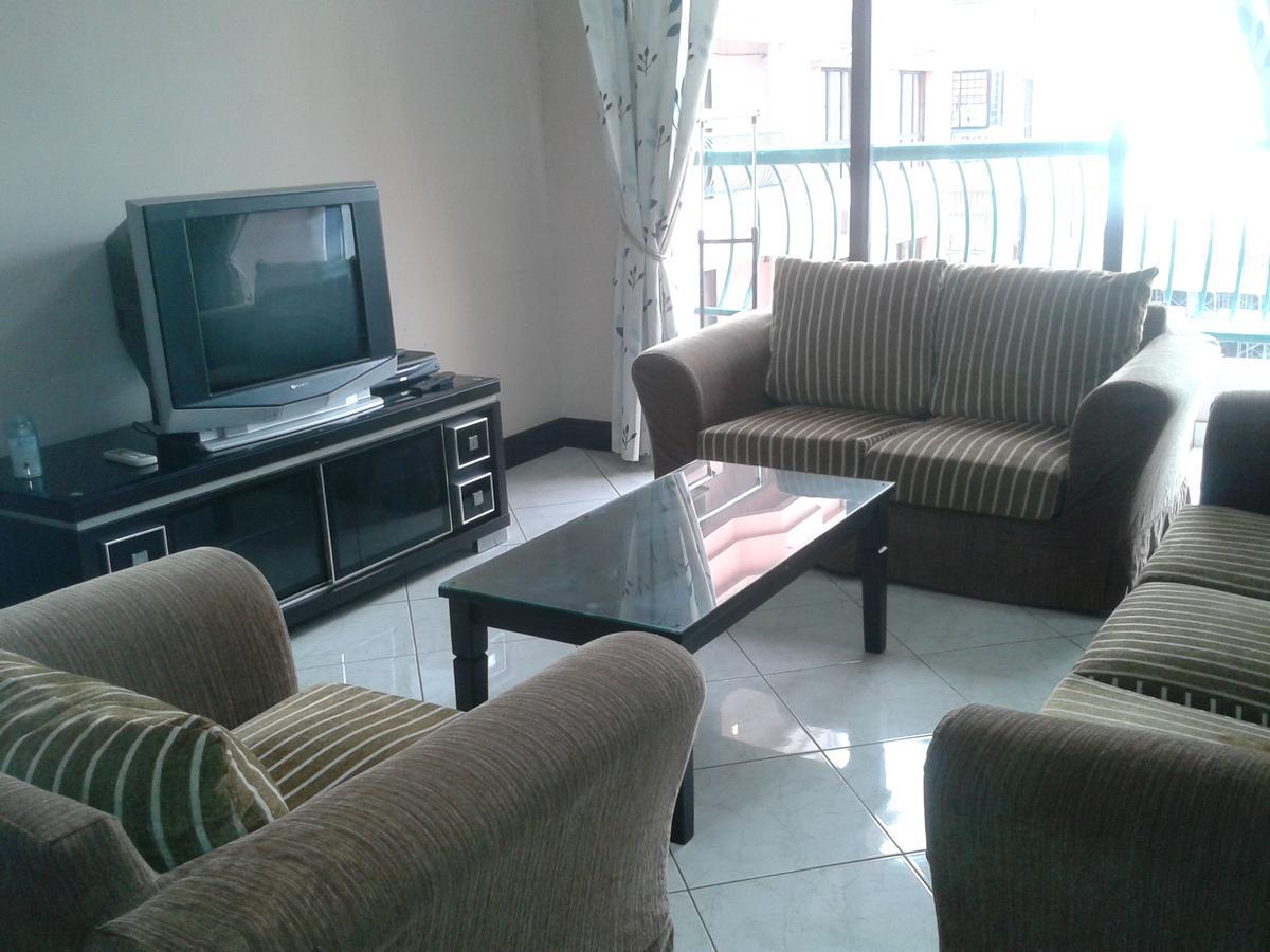 Marina Condominium Holiday Homestay Кота-Кинабалу Экстерьер фото