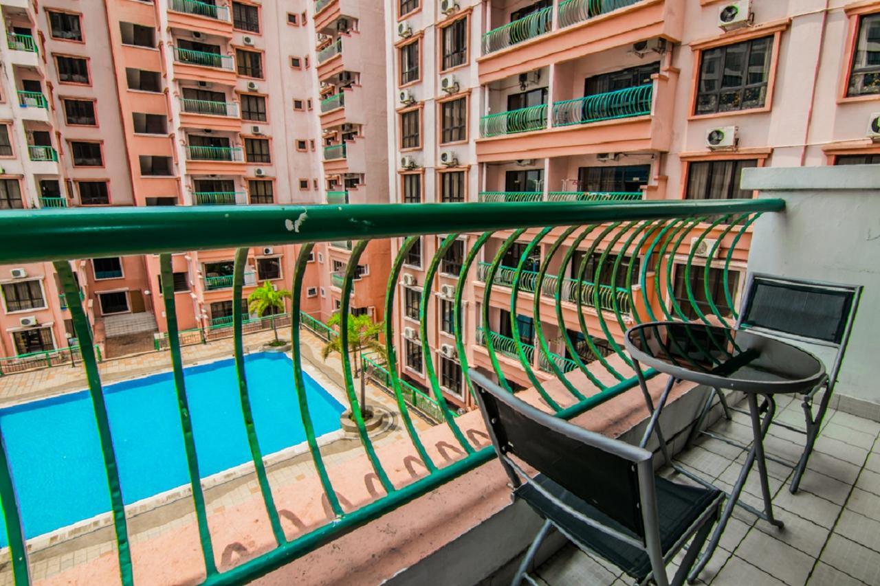 Marina Condominium Holiday Homestay Кота-Кинабалу Экстерьер фото